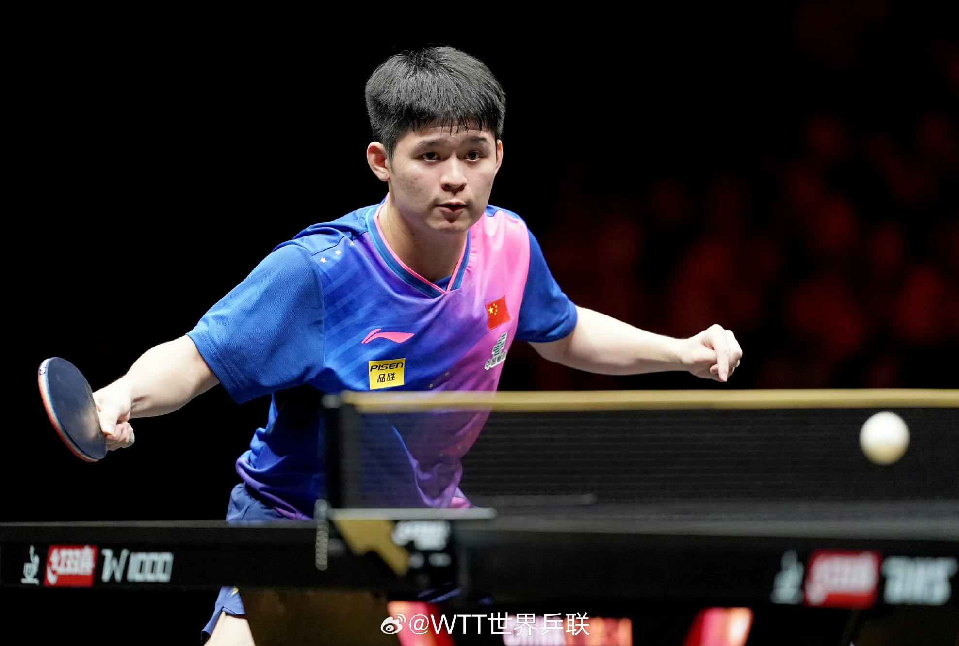 WTT大满贯次回合对决在即！明尼苏达森林狼演练定位球，波尔图密集防守应对的简单介绍